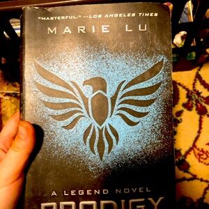 Prodigy Book by Marie Lu